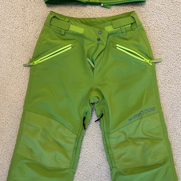 Shred Dog Insulated Kids Ski Pants w/Bib - Size 12 - Picture 2 of 9
